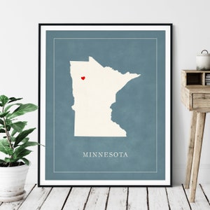 Art personnalisé de carte du Minnesota - coeur au-dessus de n'importe quelle ville - silhouette de carte d'état personnalisée, cadeau personnalisé, impression d'amour de ville natale, carte de coeur de voyage
