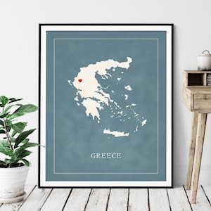 Art de carte de la Grèce personnalisé - coeur sur n'importe quelle ville - Silhouette de carte de pays personnalisée, cadeau personnalisé, impression amour ville natale, carte coeur de voyage