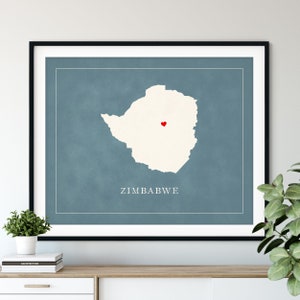 Custom Zimbabwe Map Art - Heart Over ANY City - Silhouette personnalisée de carte de pays, cadeau personnalisé, impression d’amour de ville natale, carte de coeur de voyage
