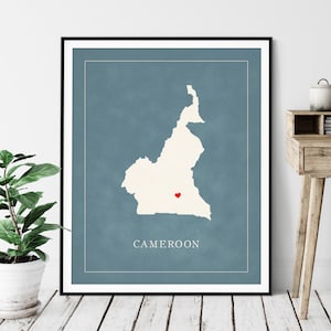 Custom Cameroon Map Art - Heart Over ANY City - Silhouette personnalisée de carte de pays, cadeau personnalisé, impression d’amour de ville natale, carte de coeur de voyage