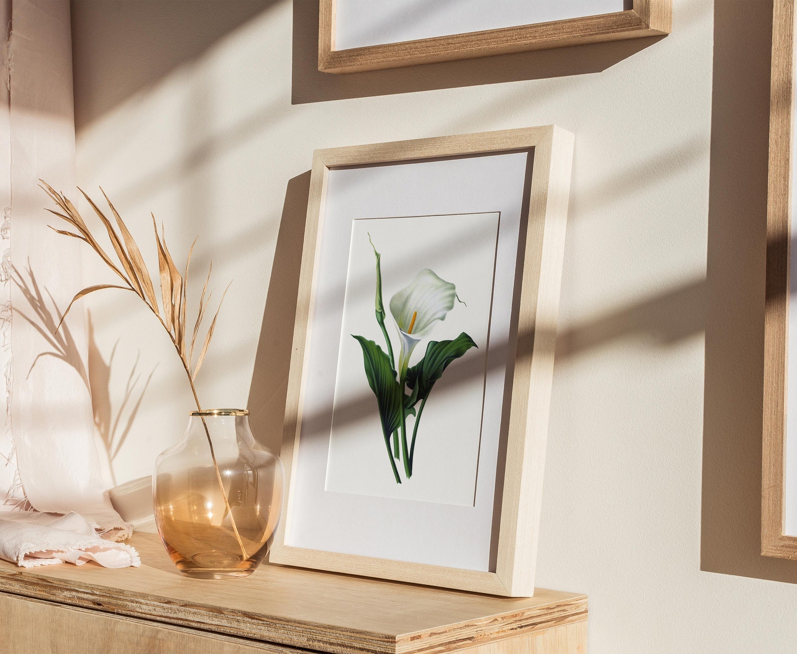 Wall Art Prints Lily Wall Art Flower Wall Art Minimalist Etsy UK