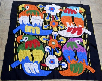 012. X-LARGE PARROTS MOLA