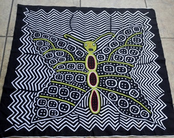 003.  X LARGE BUTTERFLY  MOLA