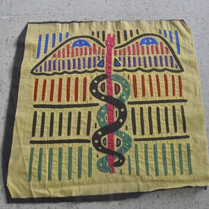 2567. OLD DOCTOR SIGN Mola