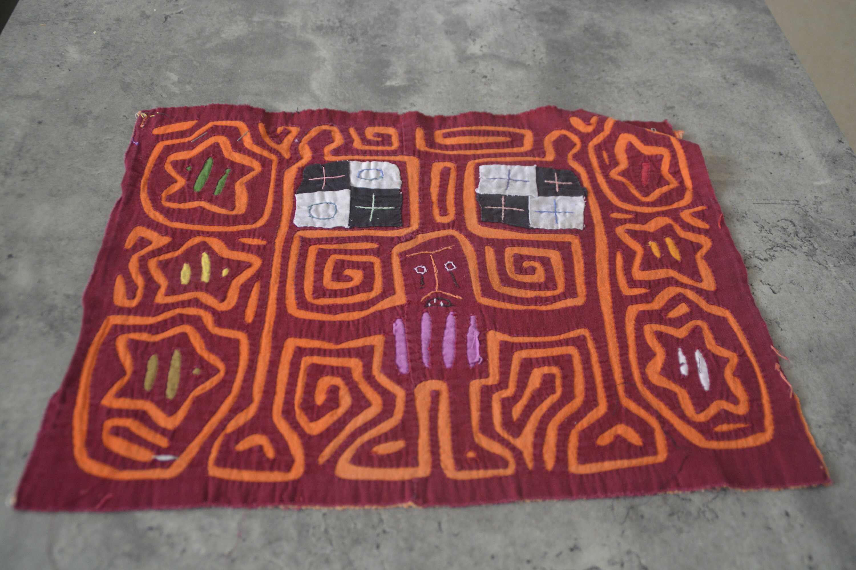 B1572. OLD PEOPLE MOLA - Etsy