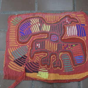 4026. OLD TRADITIONAL MOLA