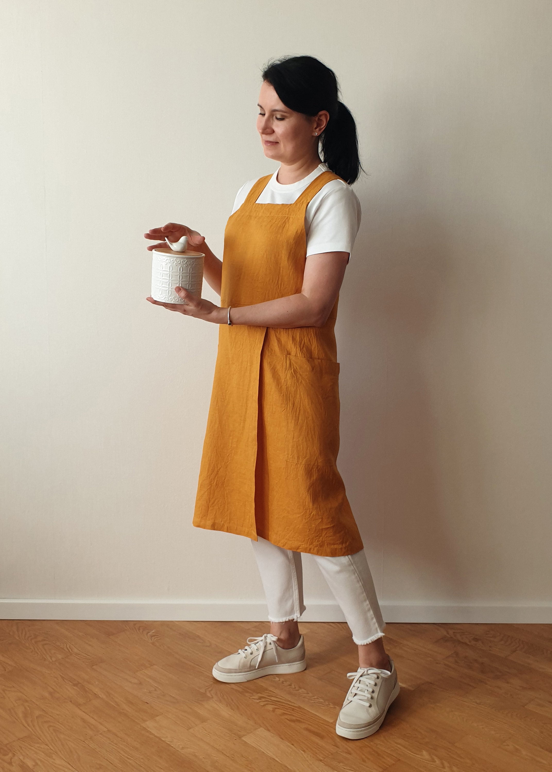 Pottery Apron Sewing Pattern/Split leg apron /Pinafore Patte - Inspire  Uplift