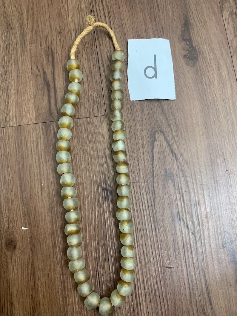 Small ghana recycle glass beads