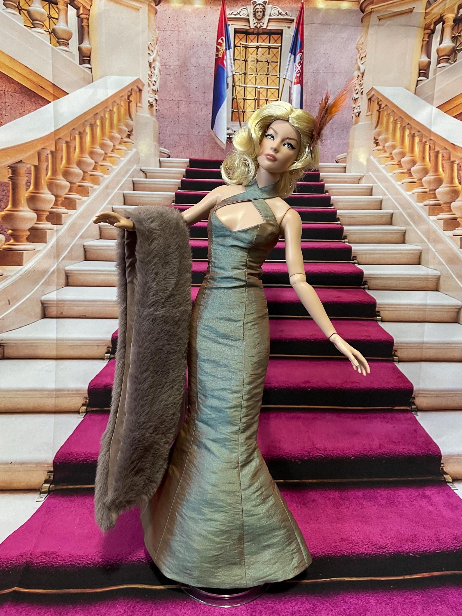 Wishes Do Come True! Raine Roche Looks so Glamorous It in This Stunning ...