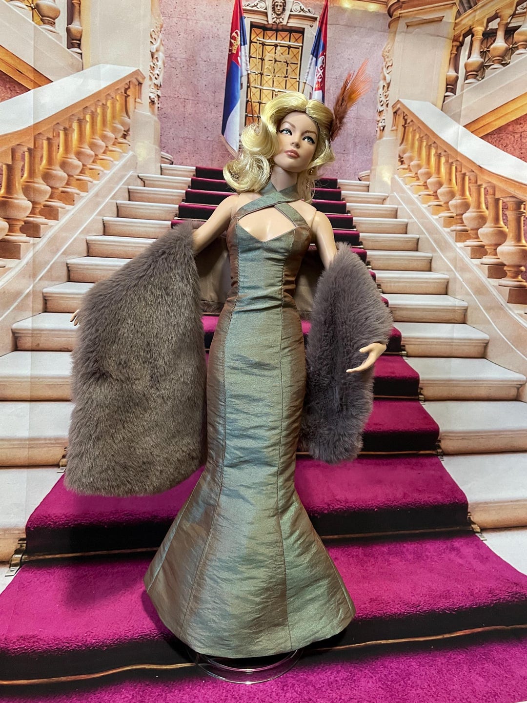 Wishes Do Come True! Raine Roche Looks so Glamorous It in This Stunning ...