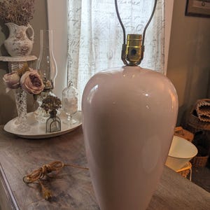 1980&#39;s Post Modern Table Lamp ~ Soft Pink