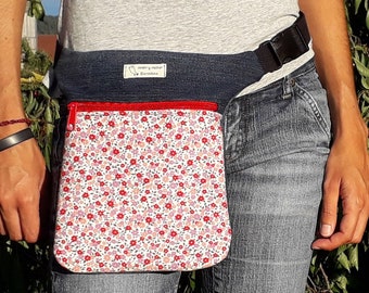 Jeans upcycled fanny pack, Flowers jeans hip bag, Upcycled jeans pack, Utility belt, Upcycled bag, Purse belt, Festival bag, Travel belt