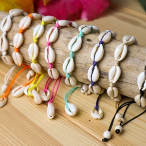 Handmade Cowrie Shell Bracelet – Adjustable Boho Beach Jewelry - Etsy