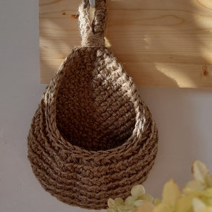 Patrón de cesta de crochet para colgar en la pared / Patrón de crochet PDF / Decoración de pared DIY / Patrón para principiantes / Cesta de almacenamiento / Organización del hogar rústico JB imagen 10