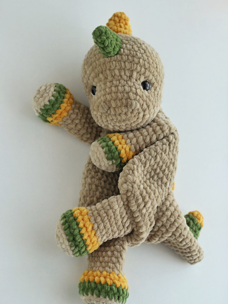 Couette dinosaure, Dinosaure amoureux, Tutoriel de modèle de dinosaure, Crochet amoureux, Modèle de dinosaure au crochet, Modèle amoureux Amigurumi, Poupée de chiffon, Ol image 6