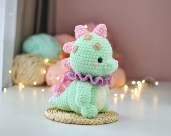 Crochet Chubby Dino Plushie Pattern: Easy Amigurumi Dinosaur (PDF