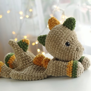 Dinosaurier-Tröster, Dinosaurier-Lovey, Dinosaurier-Muster-Tutorial, Häkel-Lovey, Häkel-Dinosaurier-Muster, Amigurumi-Lovey-Muster, Stoffpuppe, Ol