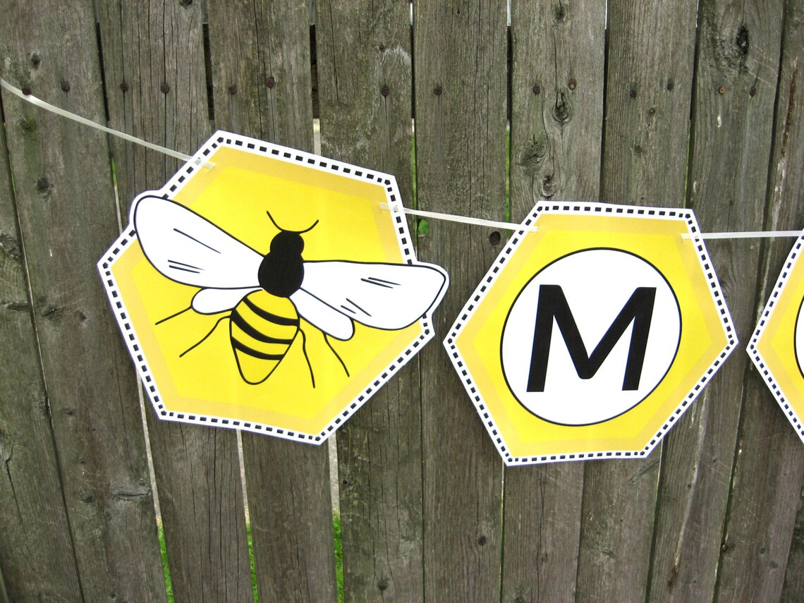 Mom to Bee/mother to Bee/mama to Bee/mom/mommy to Bee-gender | Etsy