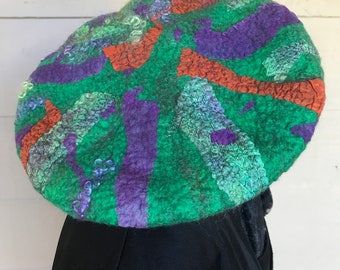 BERET green and purple