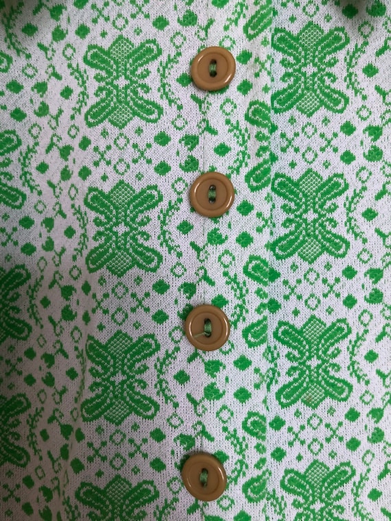 Vintage 1960s Green and White Patterned Mod Dress… - image 6