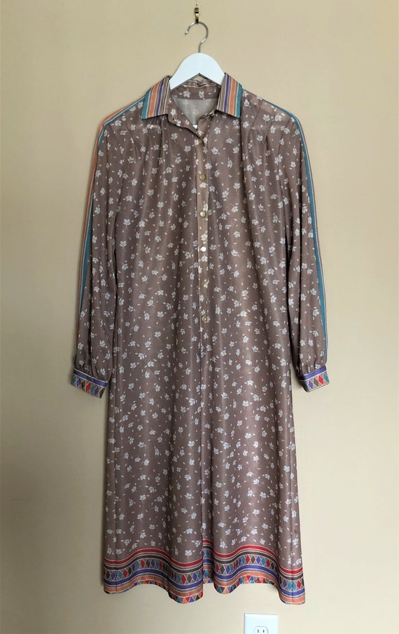 Vintage 1960s Dress, Brown Floral with Rainbow Co… - image 2