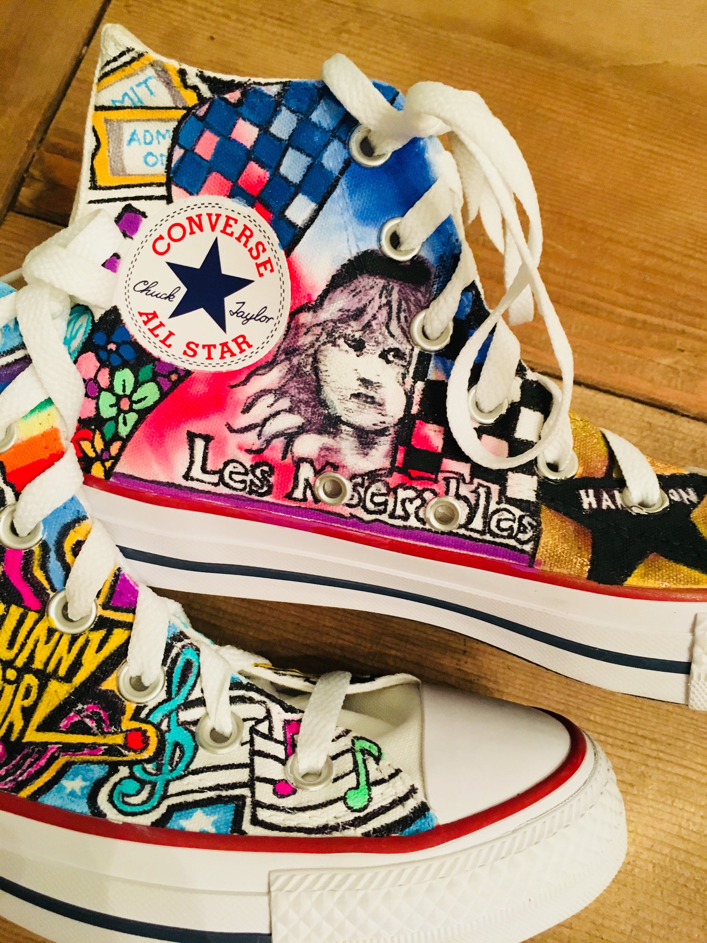 Custom Hand Painted Converse Shoes Theatre Themed Les -  Sweden