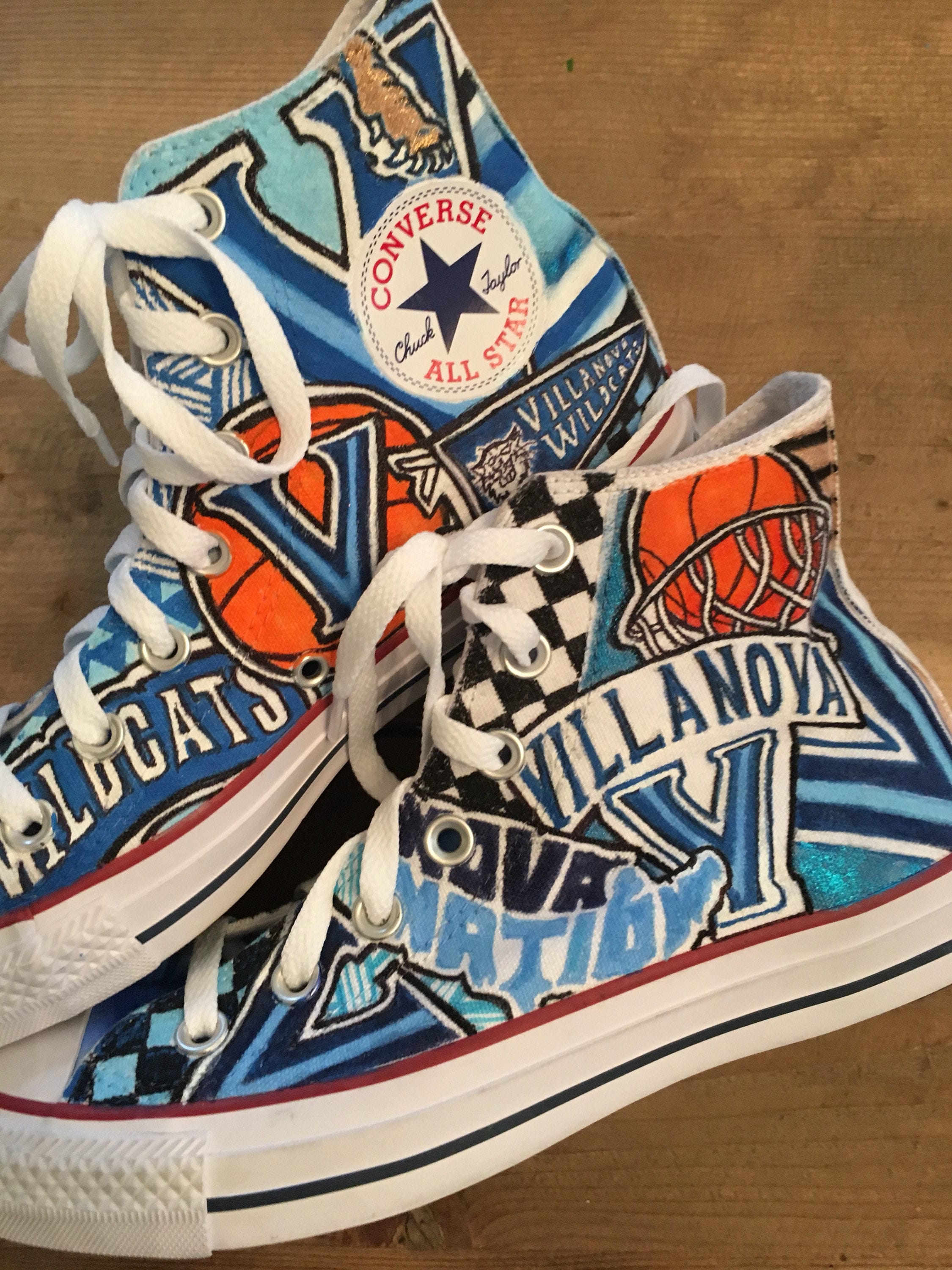 College converse discount
