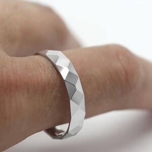 4mm Solid 10K Wedding Band Men Women, Faceted Mirrored Gold Men's Engagement Ring Anniversary Gift 10k 14k 18k image 7