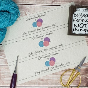 Étiquette d'annonce de grossesse imprimable personnalisée - Get Crocheting Grandma - Fichier PDF uniquement
