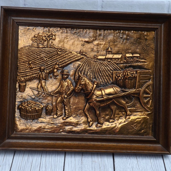 Vintage  Tableau  3 D en cuivre massif et bois massif gravée Signe  S L. France fait main