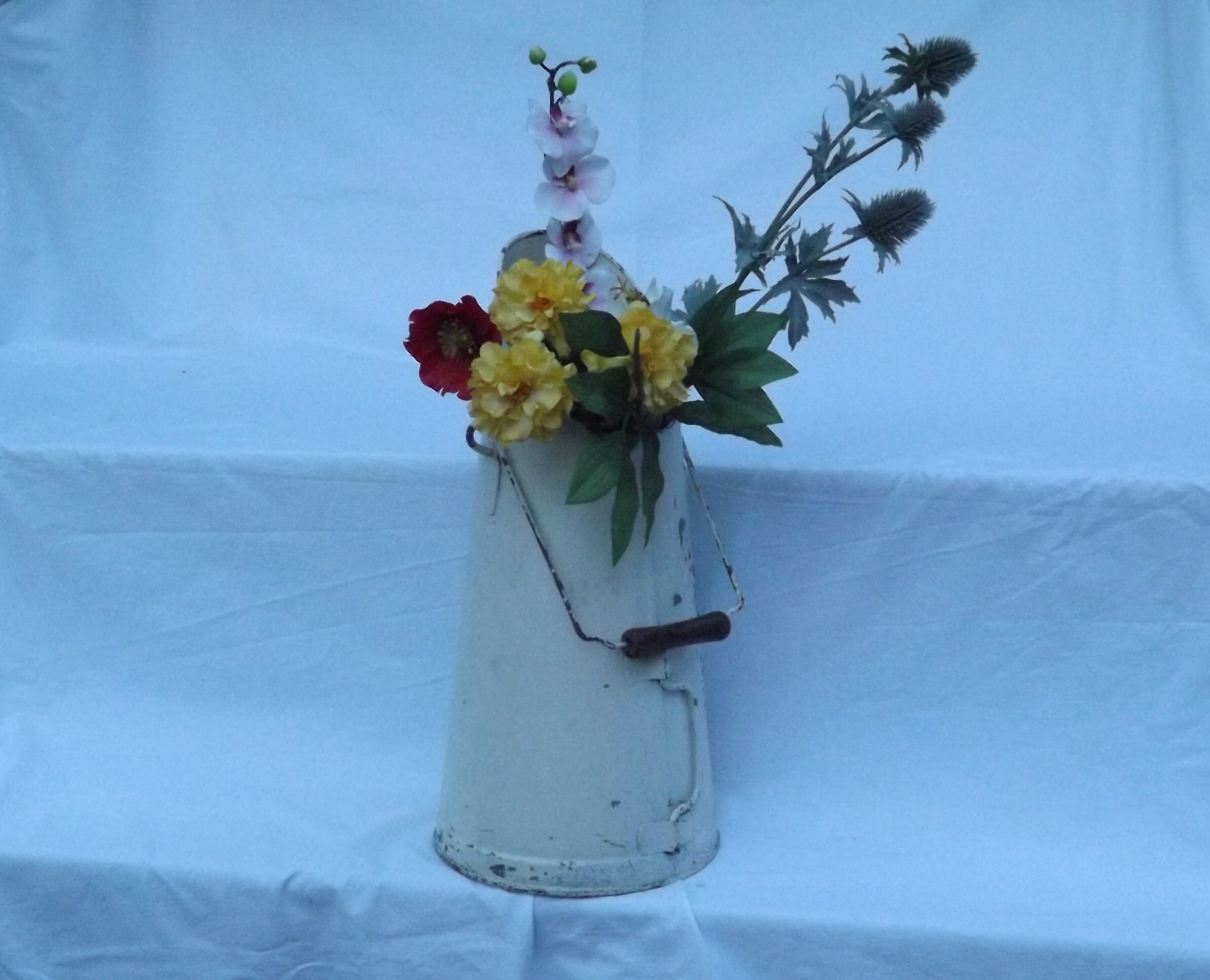 Seau à Charbon/Porte Parapluies en Émail Blanc Français Vintage