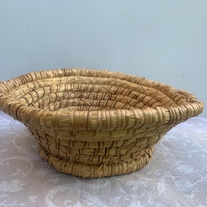 Vintage Rare French Round Rye Basket, Handwoven, Fruit Basket, Numbered 25 / Farmhouse Decor