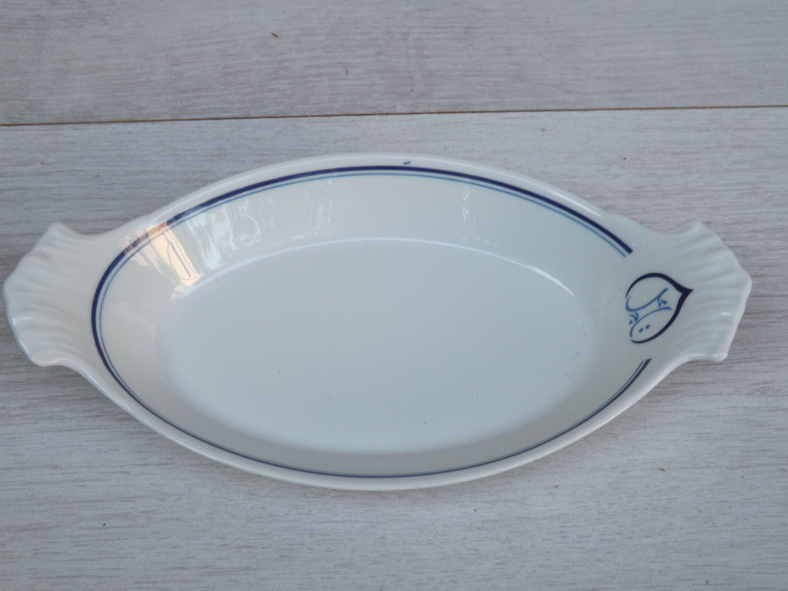 Vintage Plat Ovale Blanc de Gratin Porcelaine Blanche Apilco France