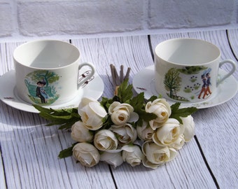 Old 2 rare porcelain tea cups from COULEUVRE France founded in 1789