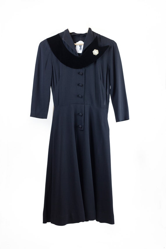 40s Black Velvet Collar Dress