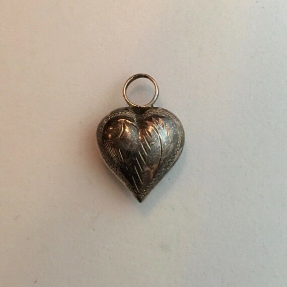 Antique Engraved Puffy Heart .925 Sterling Silver… - image 2