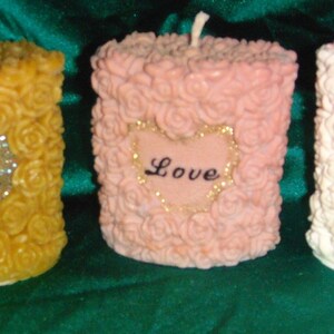 3&quot; X 2&quot; X 3.25&quot; tall Pillar Roses love Candle richly colourd Soy/Bee Blend wax