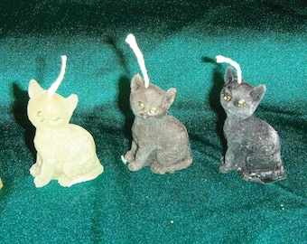 100% Bees Wax Tea light size kitty cat