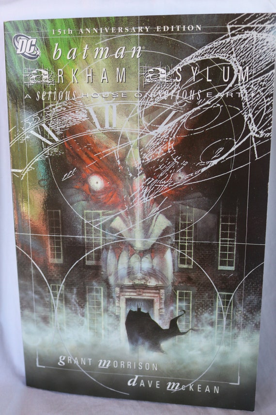Batman: Arkham Asylum the Deluxe Edition - by Grant Morrison (Hardcover)