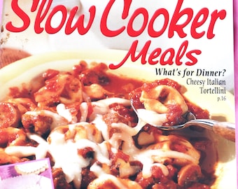 Betty Crocker, Slow Cooker Meals, Valentine's Day Gifts, Paperback, 2000, Cookbook, Recipes, Photo With every Recipe