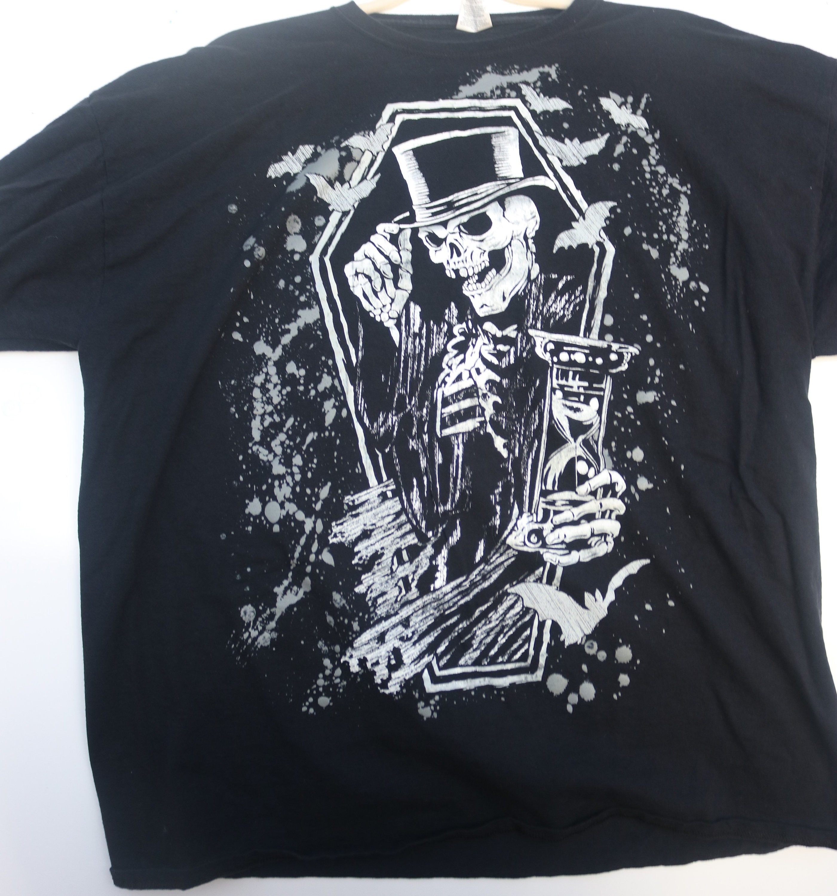 Fruit of the Loom, Size 2XL, Skeleton With Hour Glass, Black