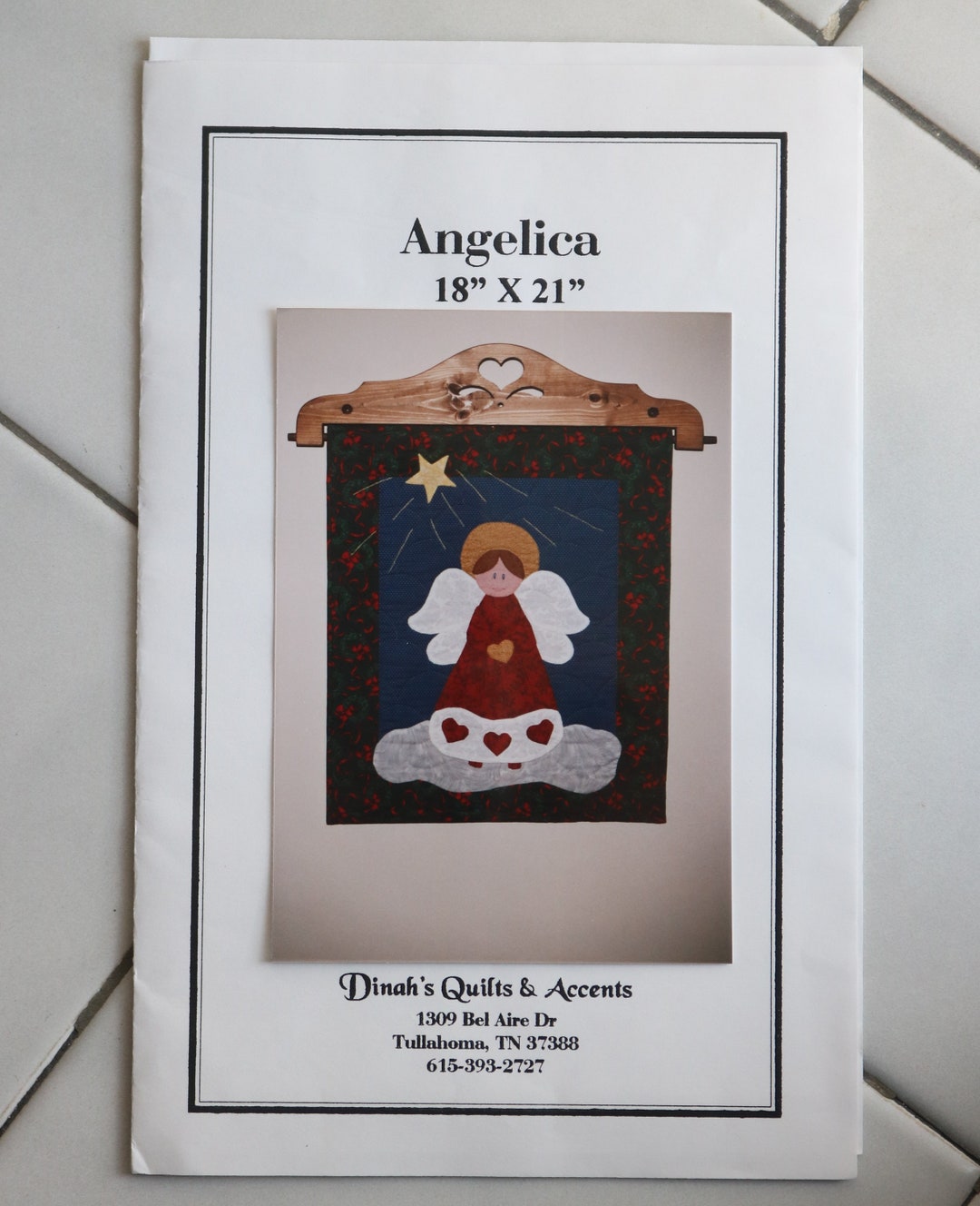 Dinah's Quilts & Accents/ Angelica Wall Hanging Quilt Kit/ 18 X 21 Etsy
