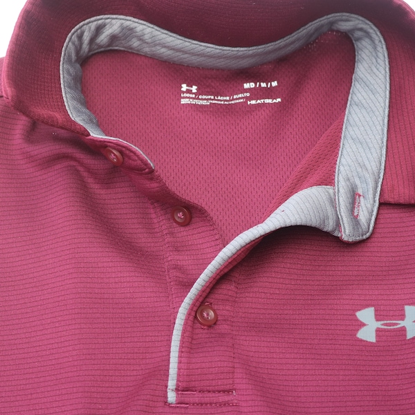Men's Under Armour Tech Polo/ Short Sleeve/ Burgundy/ Loose Light Polo/ 3 Button/ Size M/ Golf Shirt