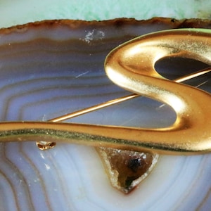 Price Drop/ Vintage Carolee Gold Tone Swirl/ Brooch/Pin