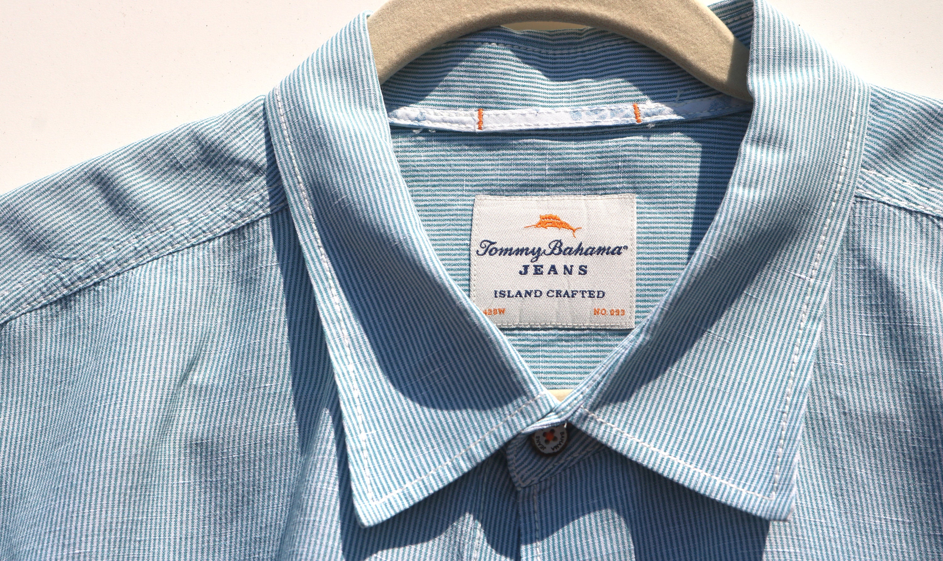 Vintage Tommy Bahama Blue Single Pocket Linen Button Up Shirt Adult Si -  Shop Thrift KC