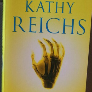 Bare Bones, Novel, By Kathy Reichs, Fiction, Pocket Book Paperback, Inspired Bones Television Drama