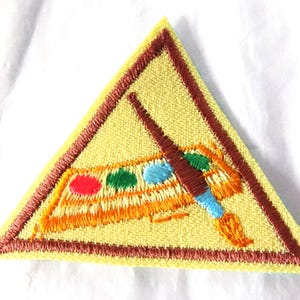 Girl Scout, Brownie Painting Badge, Paint Palette, 4 Colors, Triangular Border, Embroidered, Fun Patch