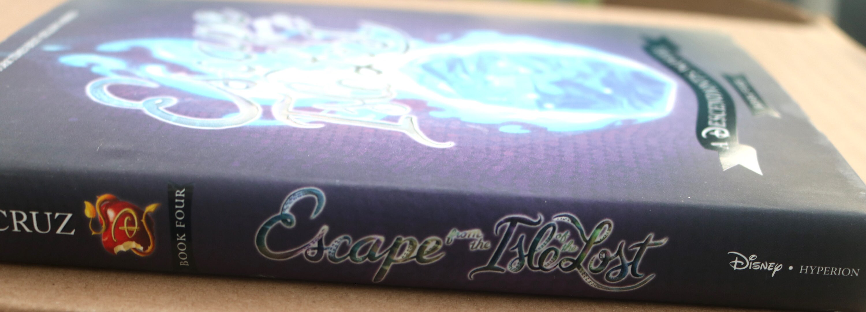 Escape From the Isle of the Lost, Hardback Book 4, Disney 