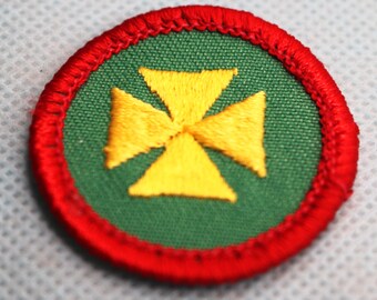 Vintage, Girl Scout, Patch, Scout Patch, Red, Green Badge, Red Border, embroidered