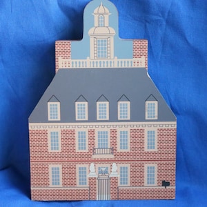 The Cats Meow/ Governor&#39;s Palace/ Williamsburg VA/ Wooden Block